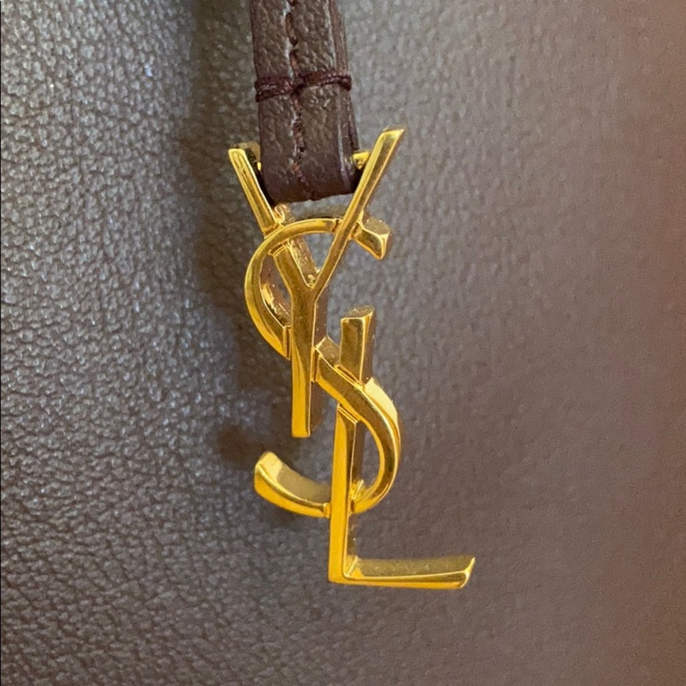 Authentic YSL Tote - Picture 5 of 17